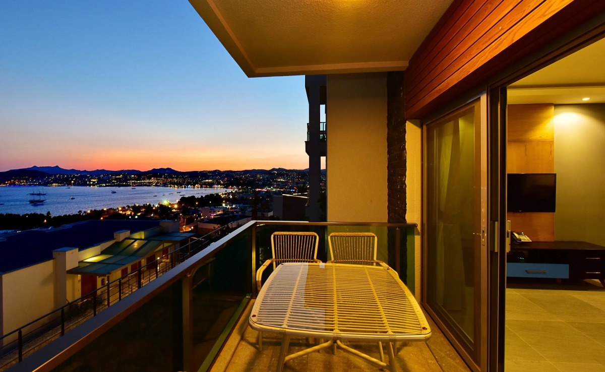 Degirmenburnu Residence