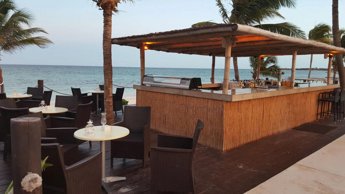 Отель Akumal Bay Beach and Wellness Resort