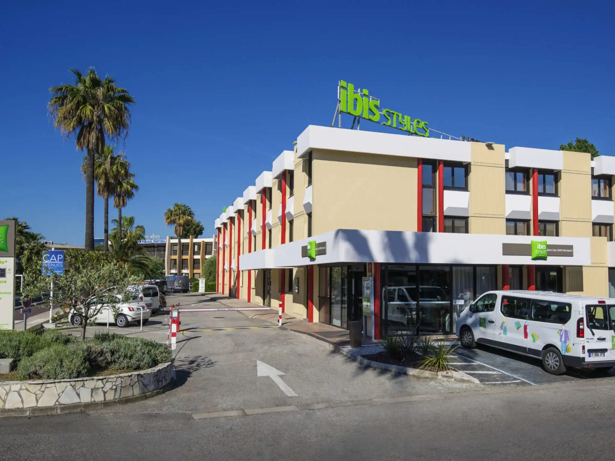Отель ibis Styles Nice Cap 3000 Airport