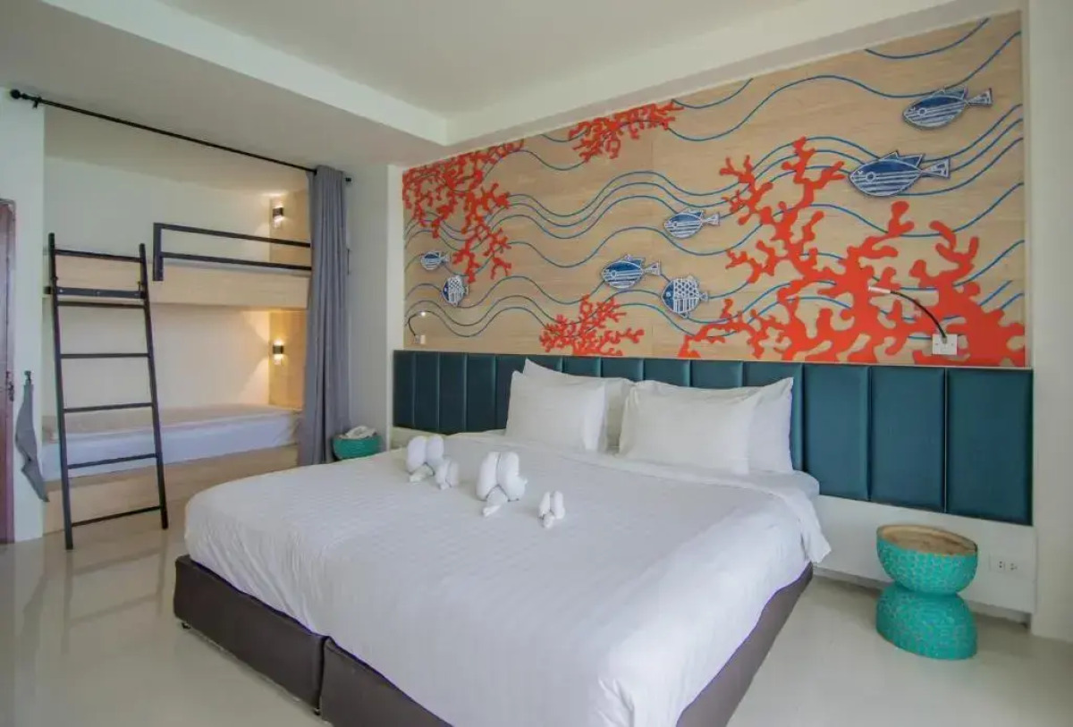 Отель Norn Talay Surin Beach Phuket