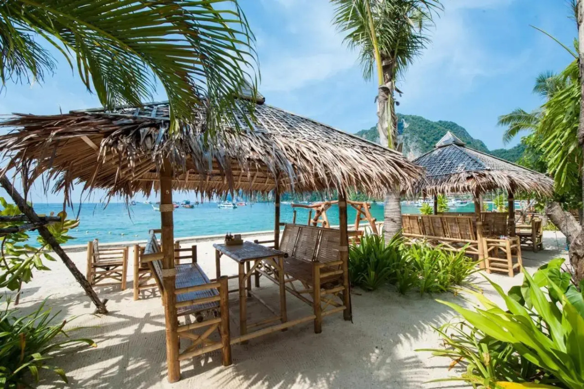 Phi Phi Island Cabana Hotel