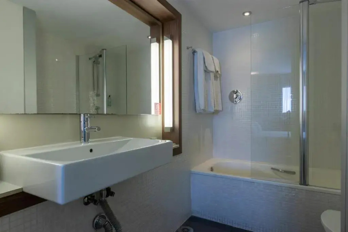 Travelodge Malaga Airport Отель