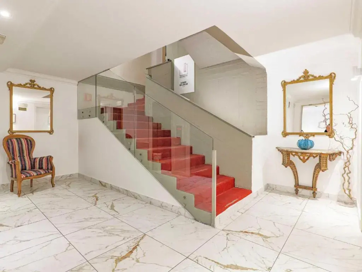 Отель B&B Hotel Firenze Laurus al Duomo