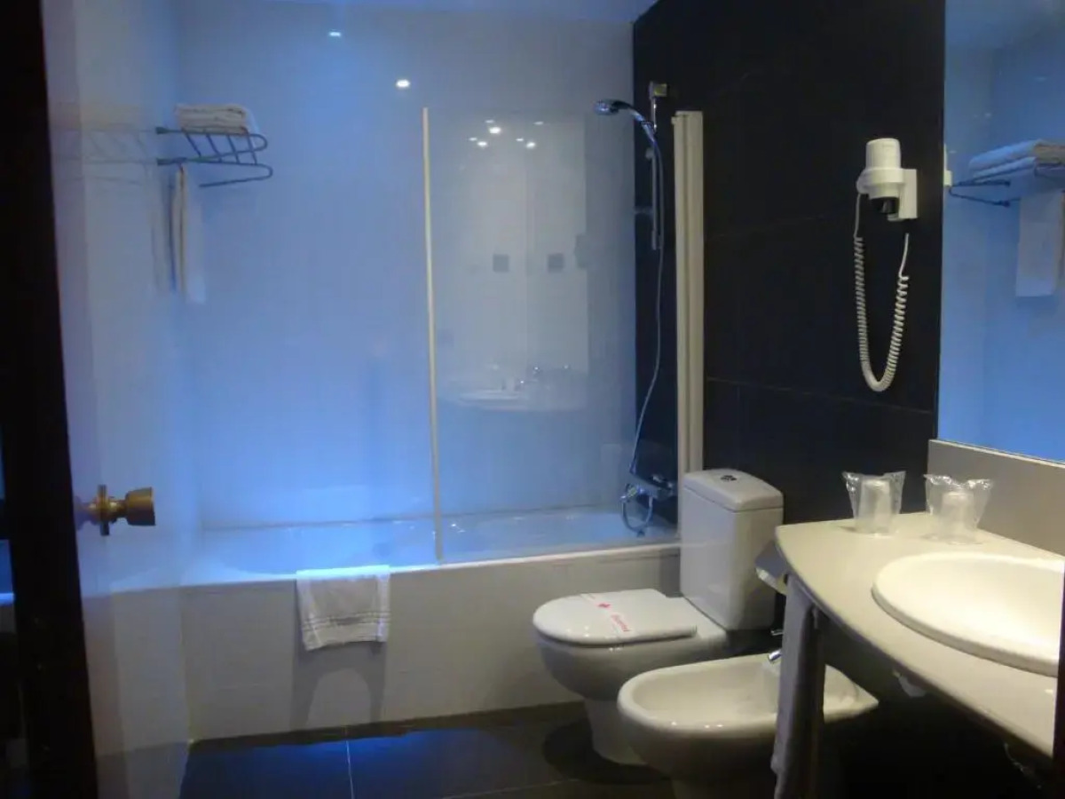 Отель California