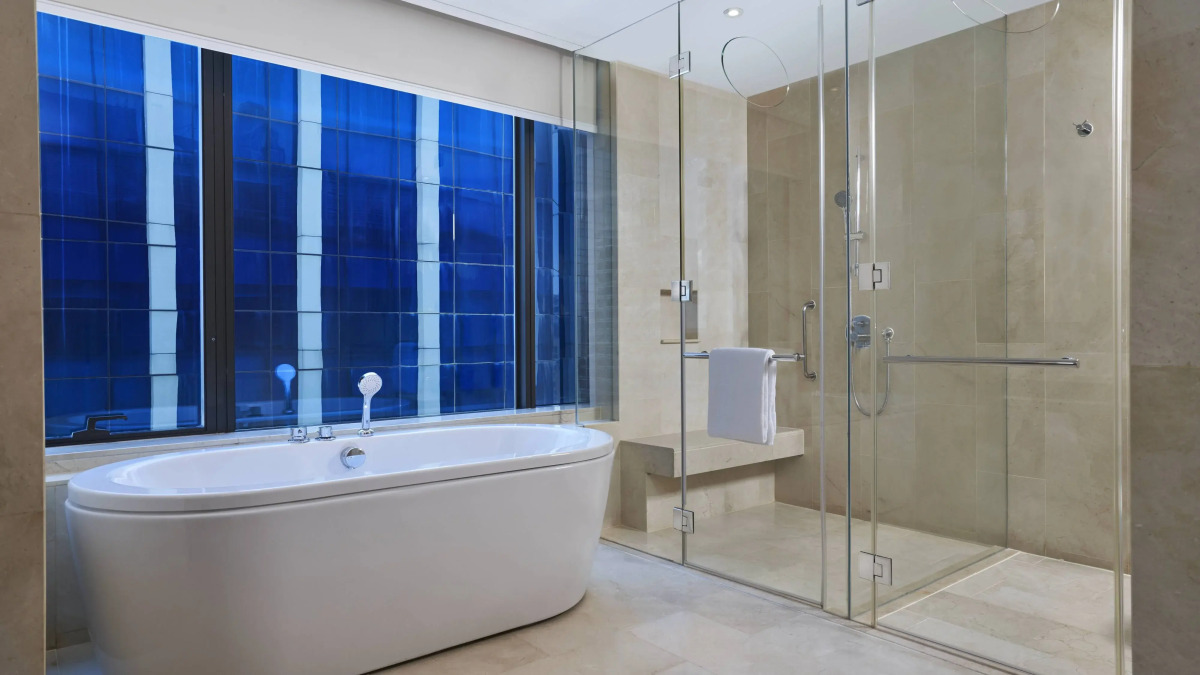 Renaissance Bangkok Ratchaprasong Hotel