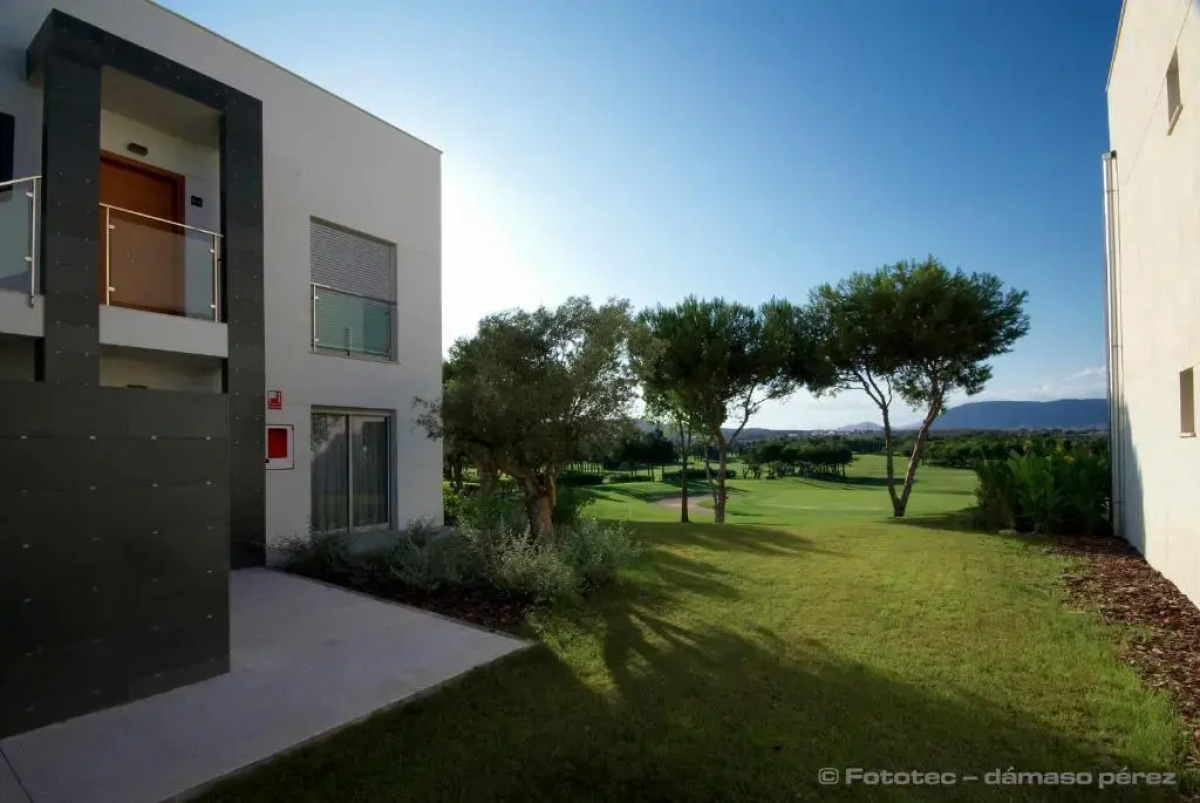 Курорт El Plantio Golf Resort