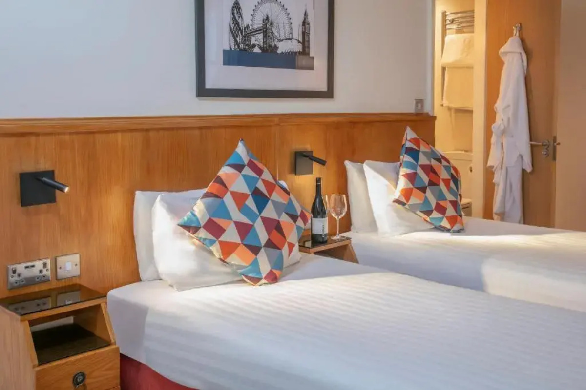 Queensway Hotel Sure Hotel Collection By Best Western