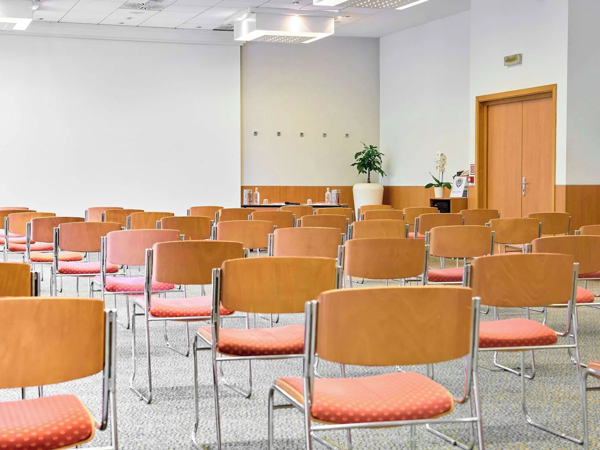 Отель Novotel Torino Corso Giulio Cesare