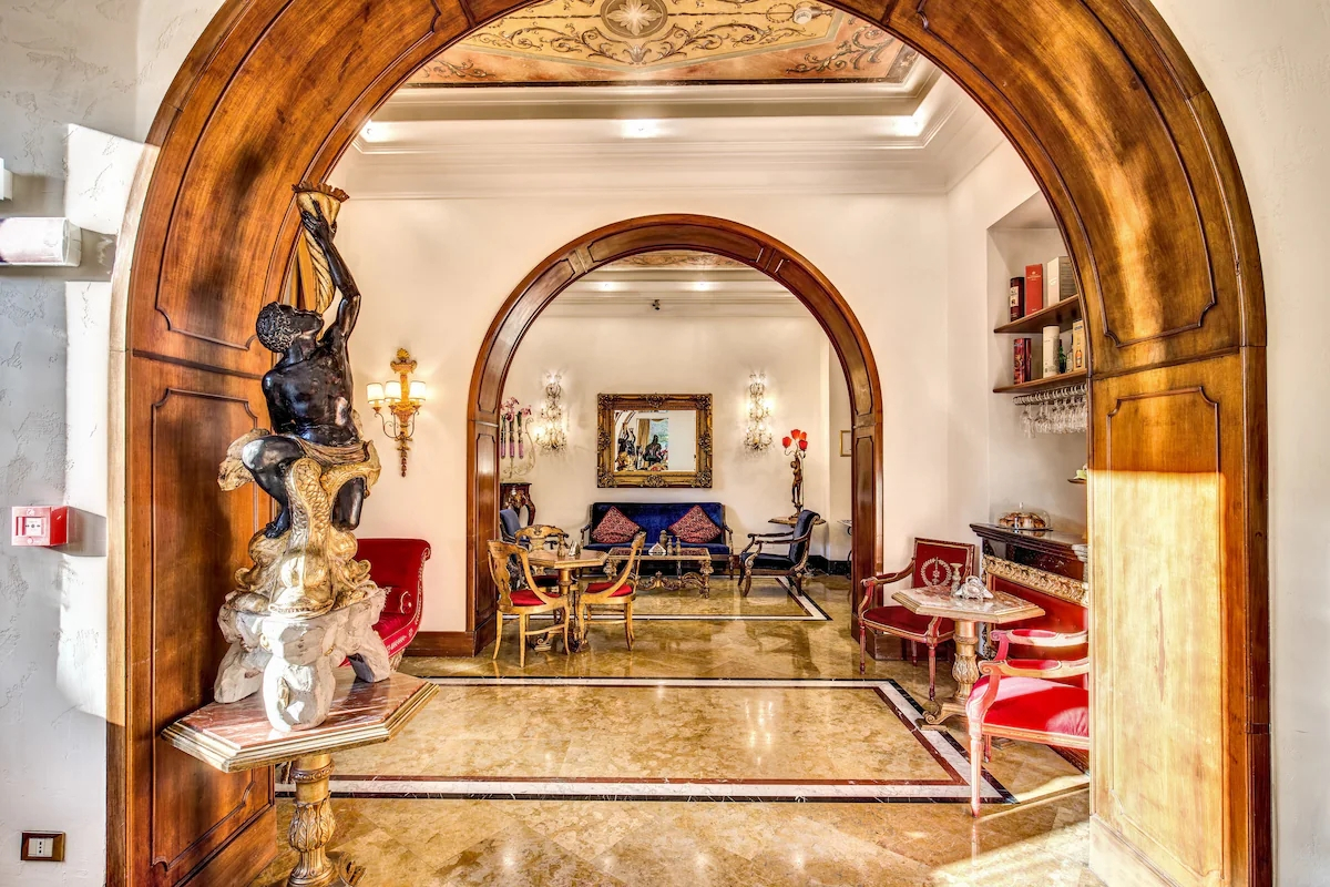 Отель Romanico Palace