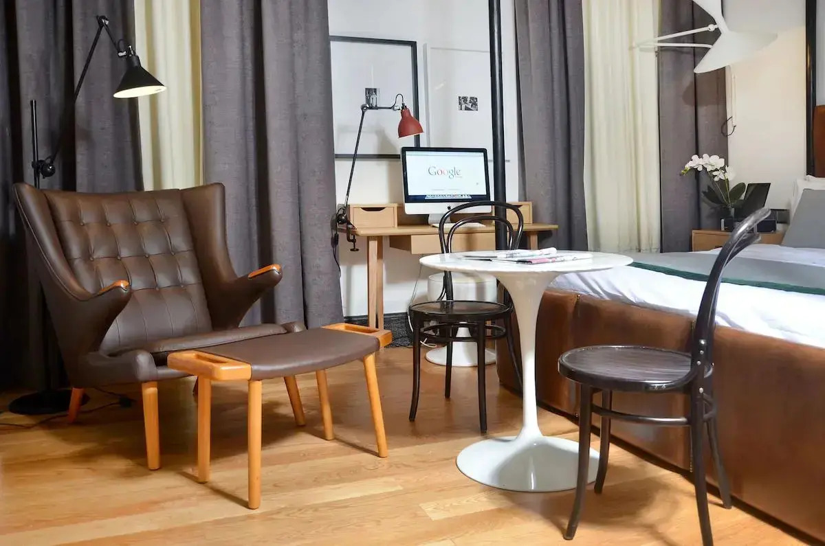 Browns Boutique Hotel