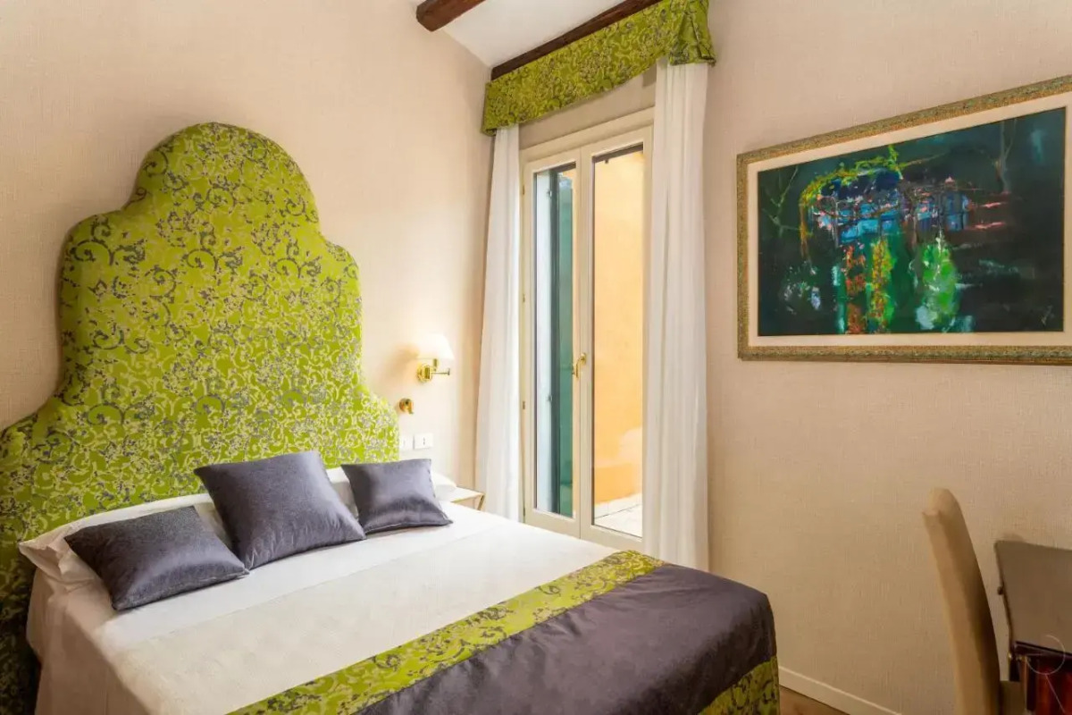 Отель Villa Rosa