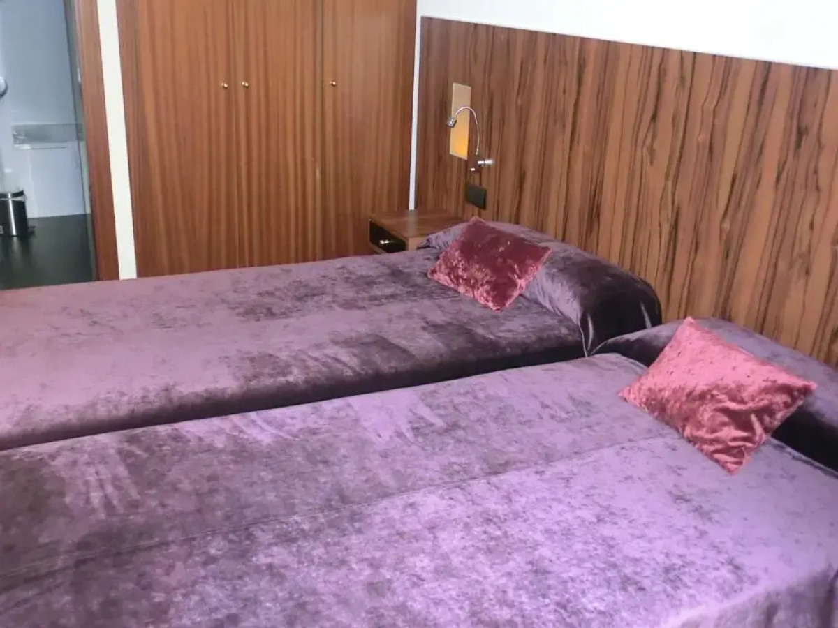 Отель California