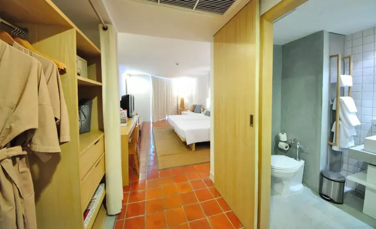 Ramada Phuket South Sea