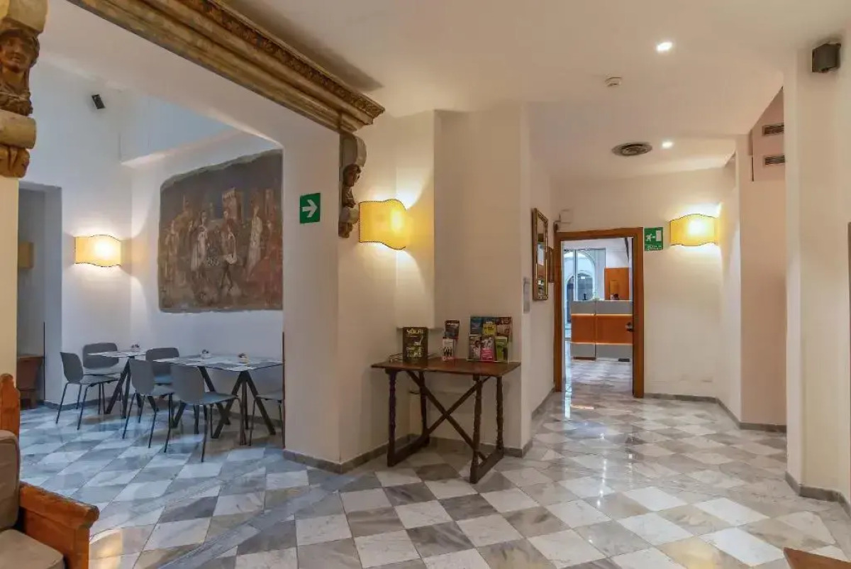 Отель Machiavelli Palace