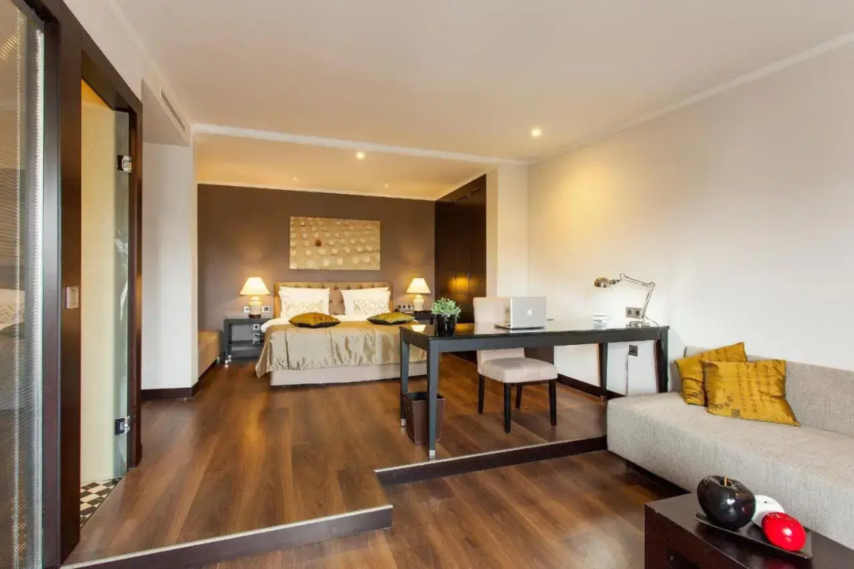 Quentin Boutique Hotel