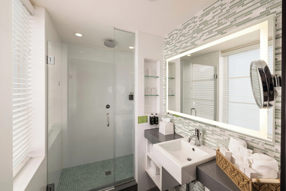 The Palms Hotel & Spa