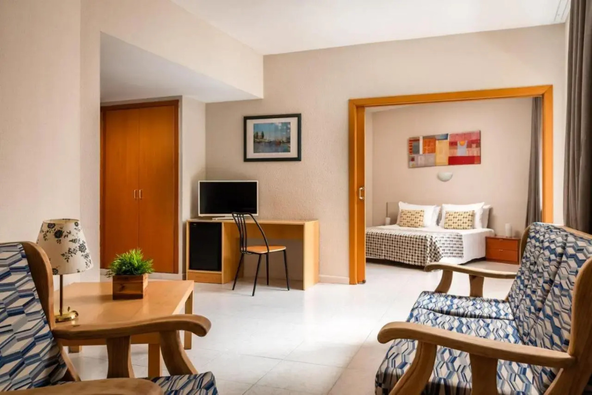 Отель Alegria Plaza Paris