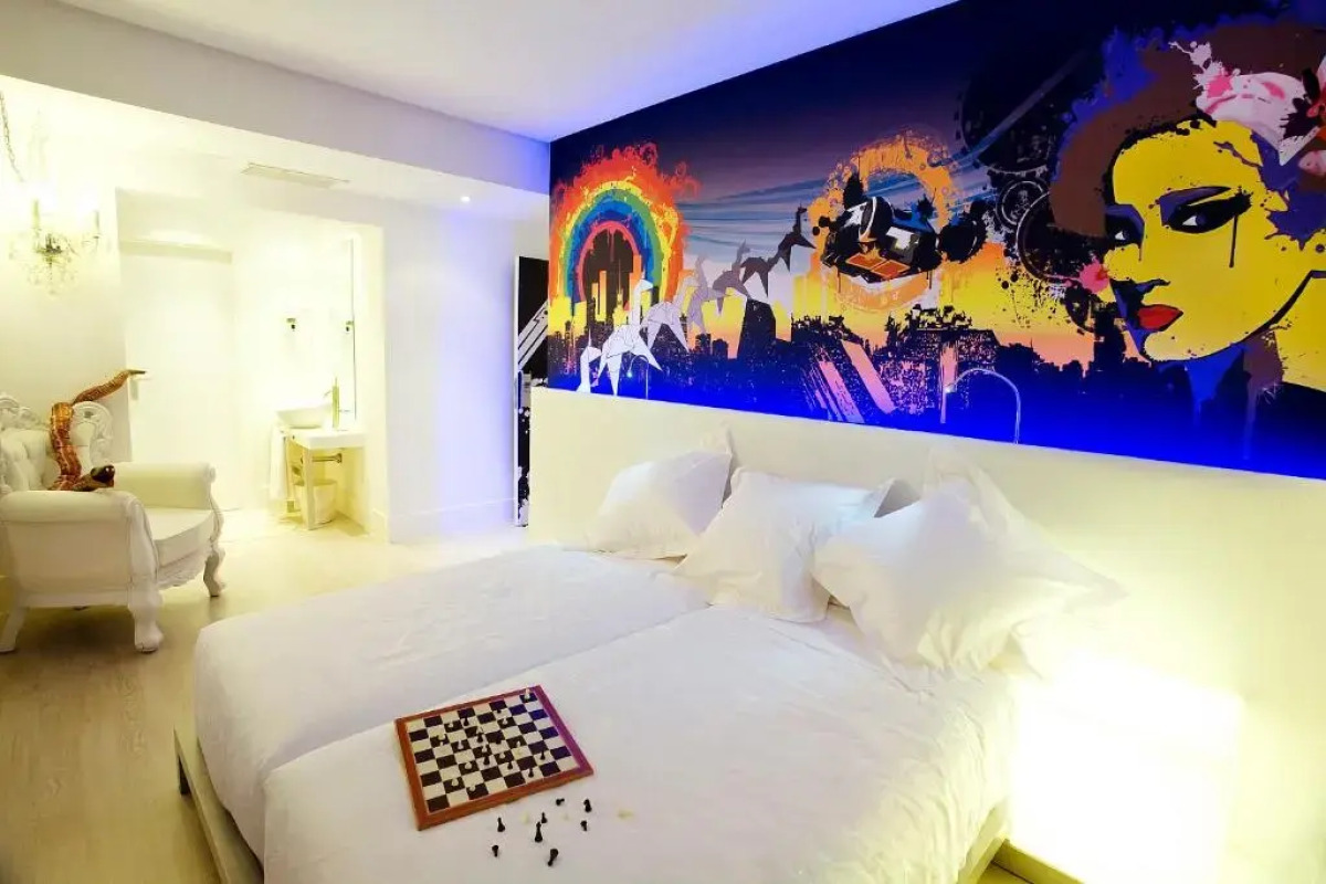 Отель DormirDcine Madrid