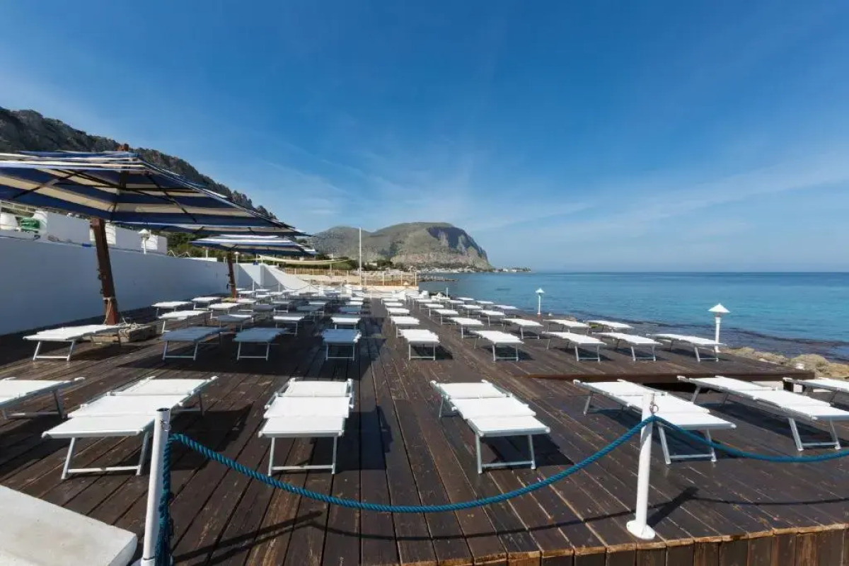 Villaggio Baia d'Ercole