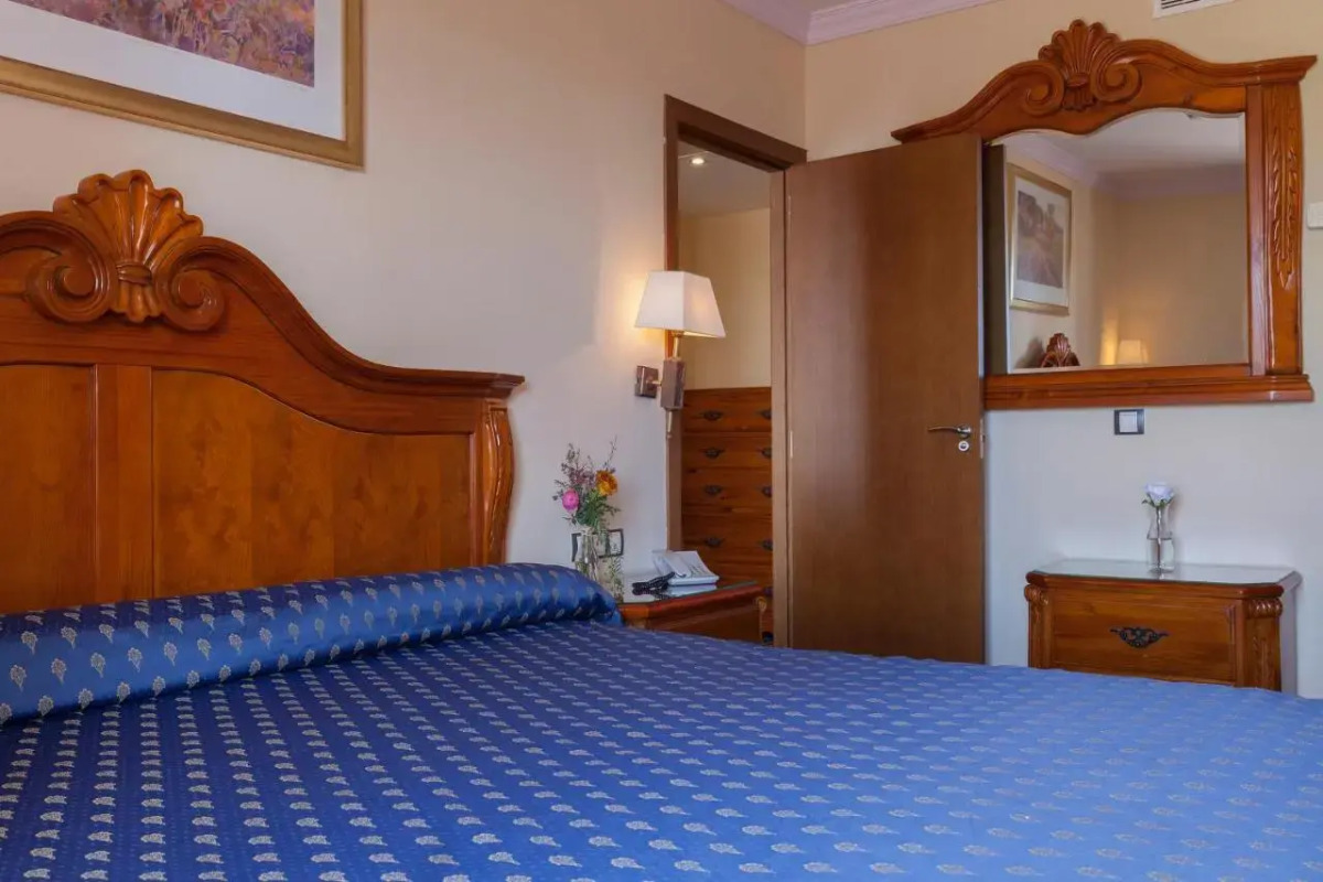 Hotel Agora Juan de Austria