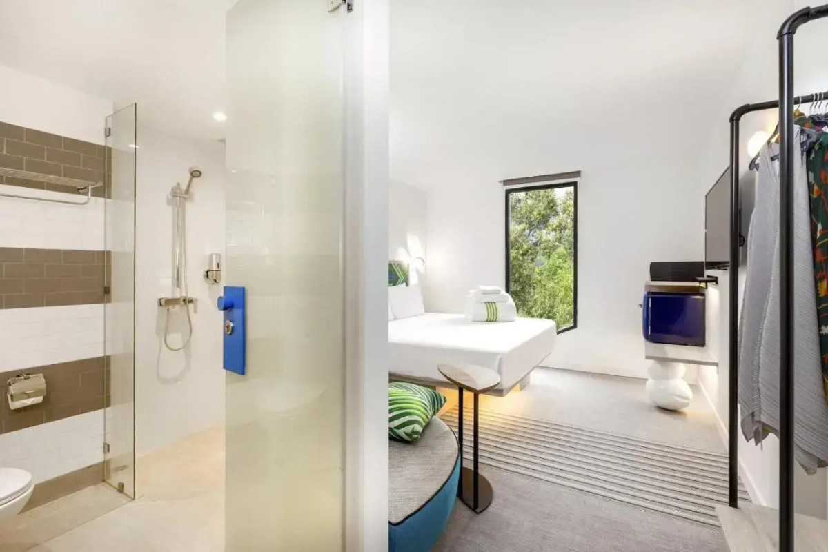 COSI Samui Chaweng Beach