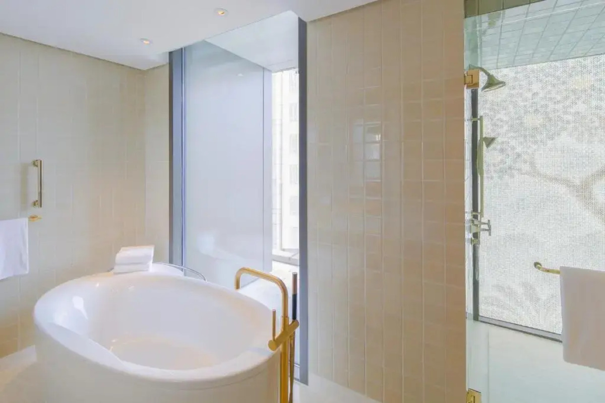 Hotel Indigo Bangkok Wireless Road by IHG