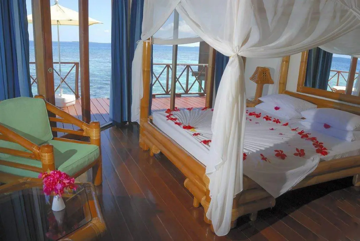 Thulhagiri Island Resort