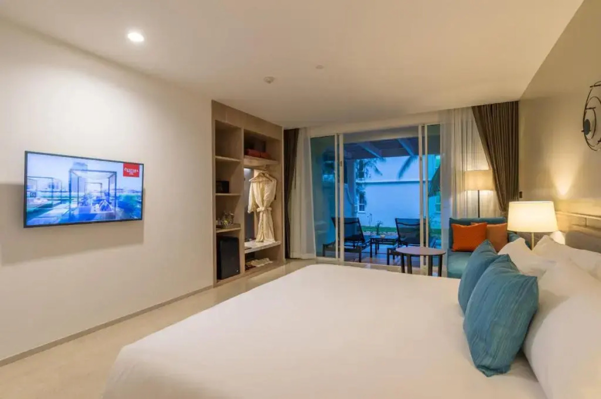 Отель Centara Ao Nang Beach Resort and Spa Krabi