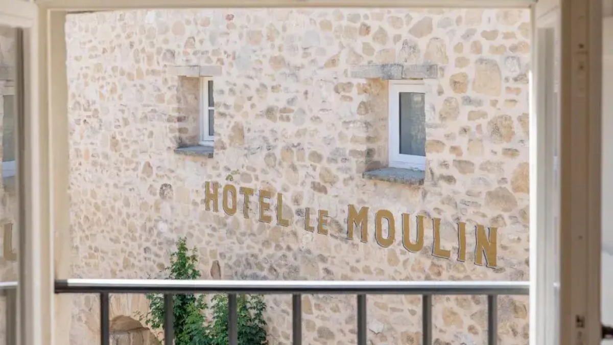 Le Moulin, Lourmarin, a Beaumier hotel