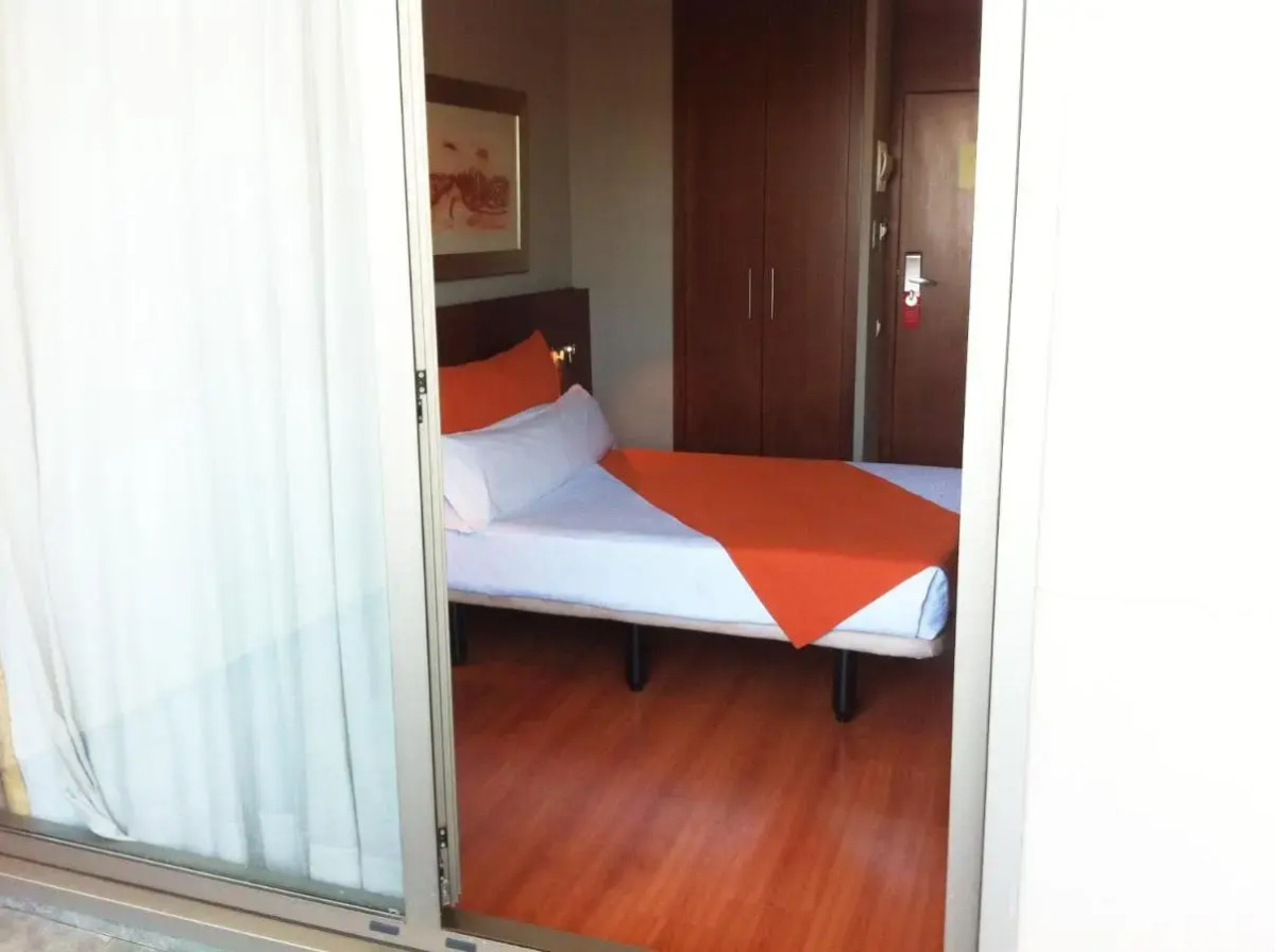 Отель Eurohotel Barcelona Gran Via Fira