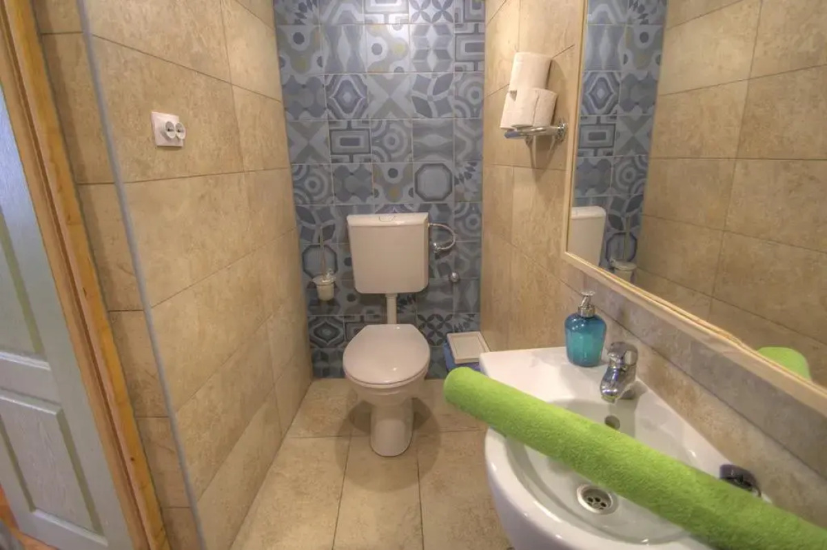 Lavender Circus Hostel