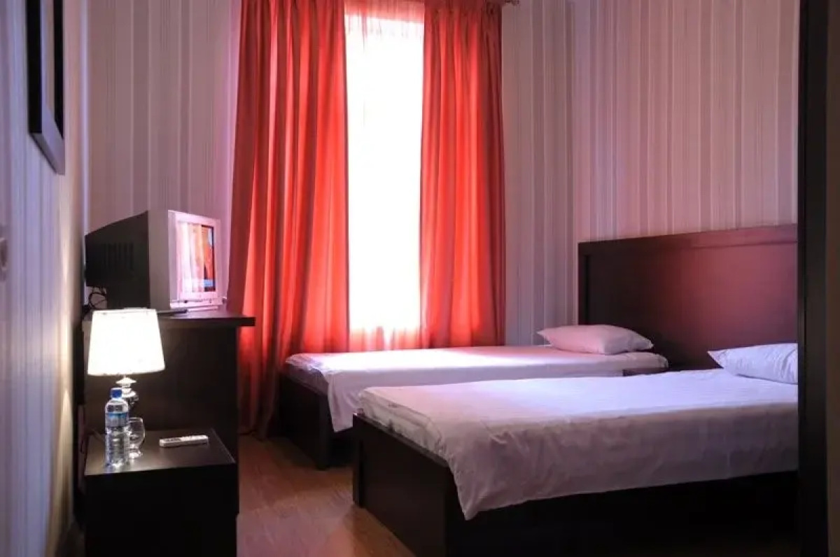 Prestige Palace Hotel