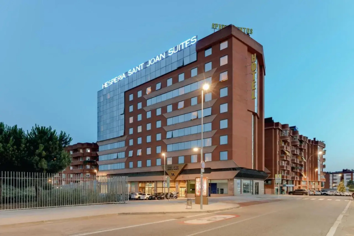 Отель Hesperia Sant Joan