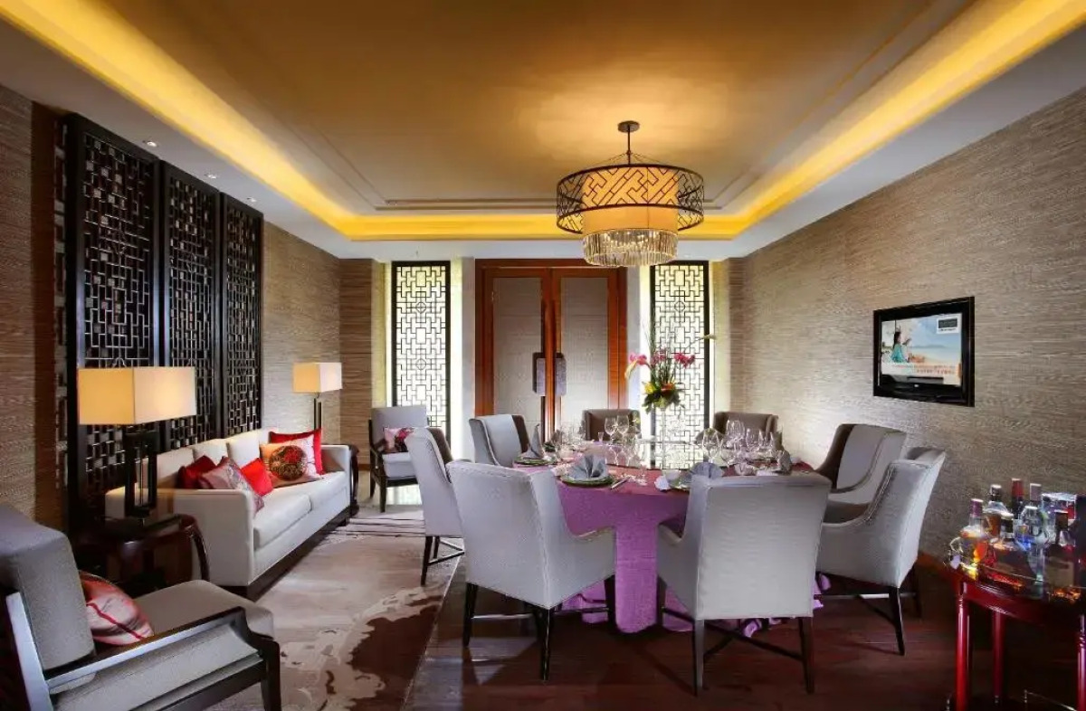 Pullman Oceanview Sanya Bay Resort & Spa