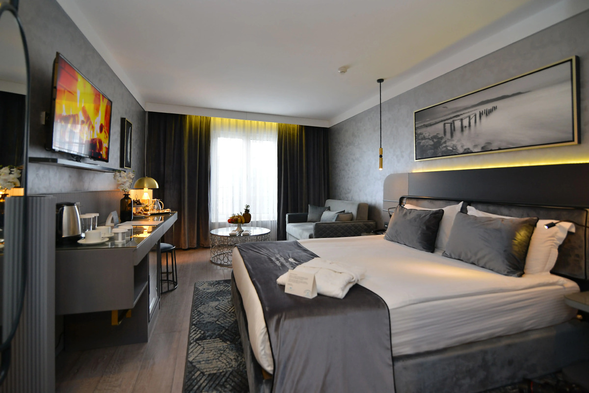 The Wings Hotels Neva Palas