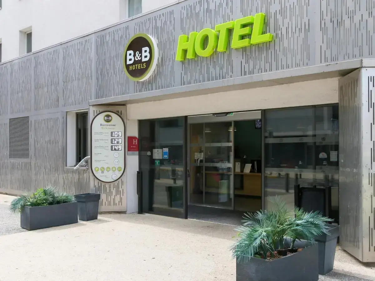B&B HOTEL Marseille Vélodrome Prado