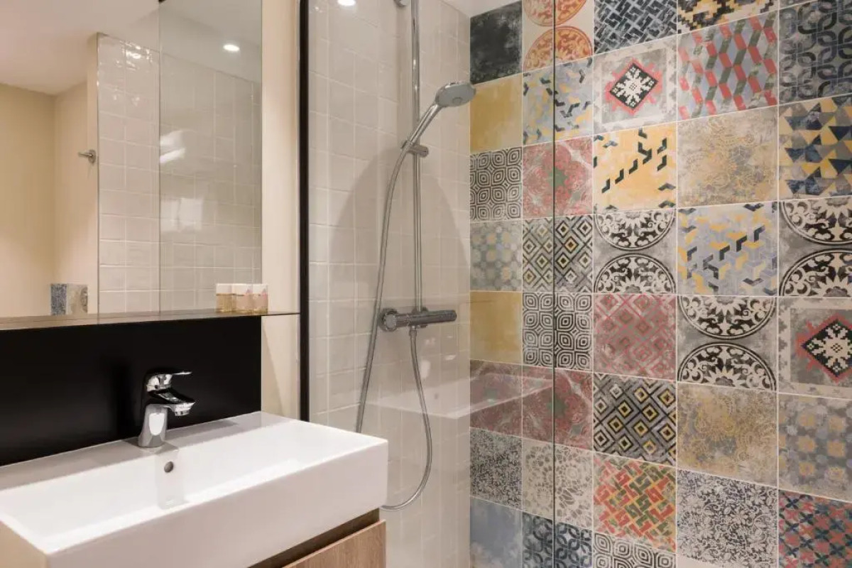 The Originals Boutique, Hôtel Maison Montmartre Paris Les Puces