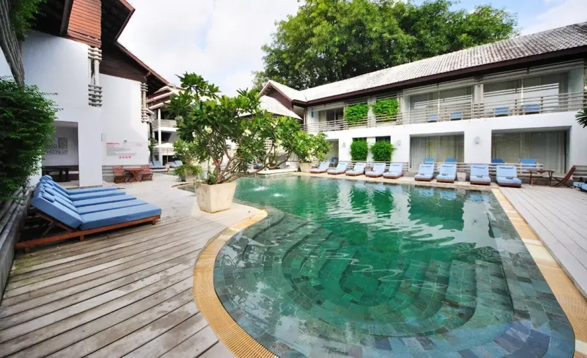 Ramada Phuket South Sea