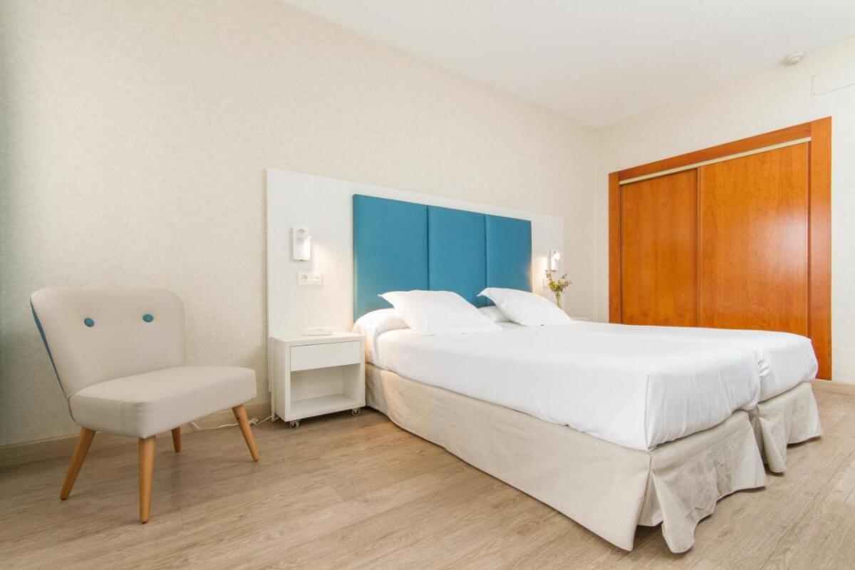 Отель Castilla Alicante