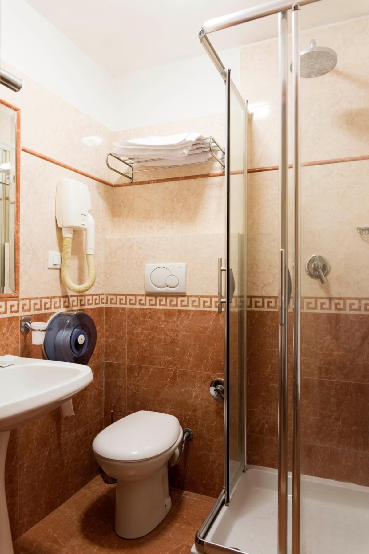 Отель Stromboli