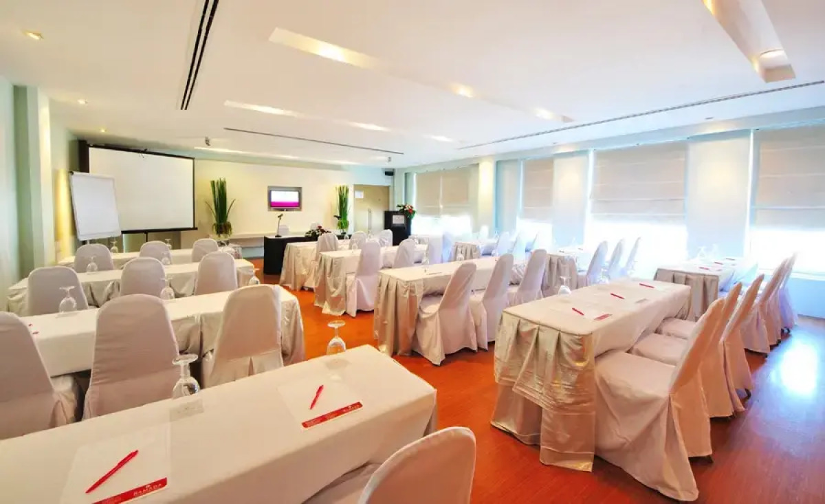 Ramada Phuket South Sea