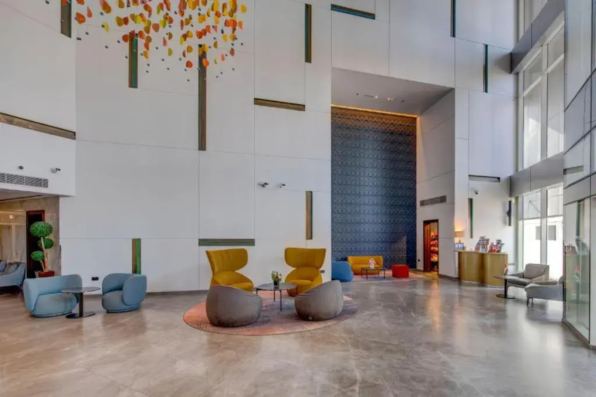 Отель Millennium Central Downtown