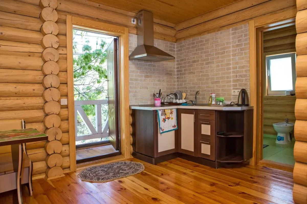 Derevyannyij Srub Guest House