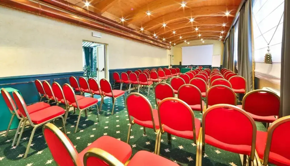 Отель C-Hotels Concorde