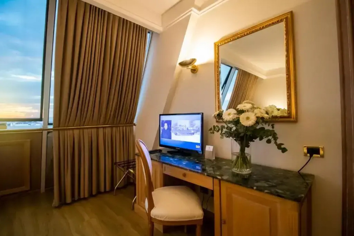 SHG Hotel De La Ville