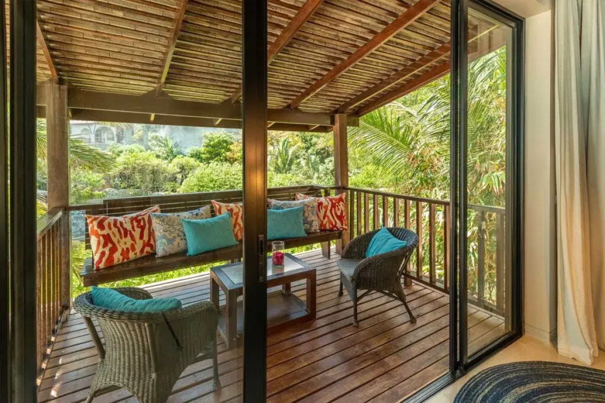 Отель Buri Rasa Village Phangan