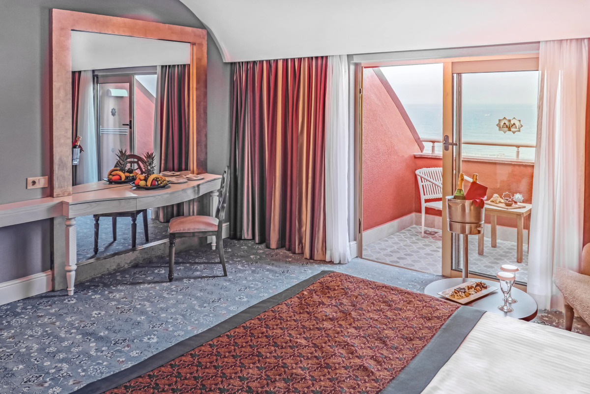 Royal Taj Mahal - All Inclusive