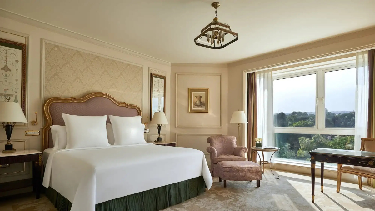 Отель Four Seasons Cairo at First Residence