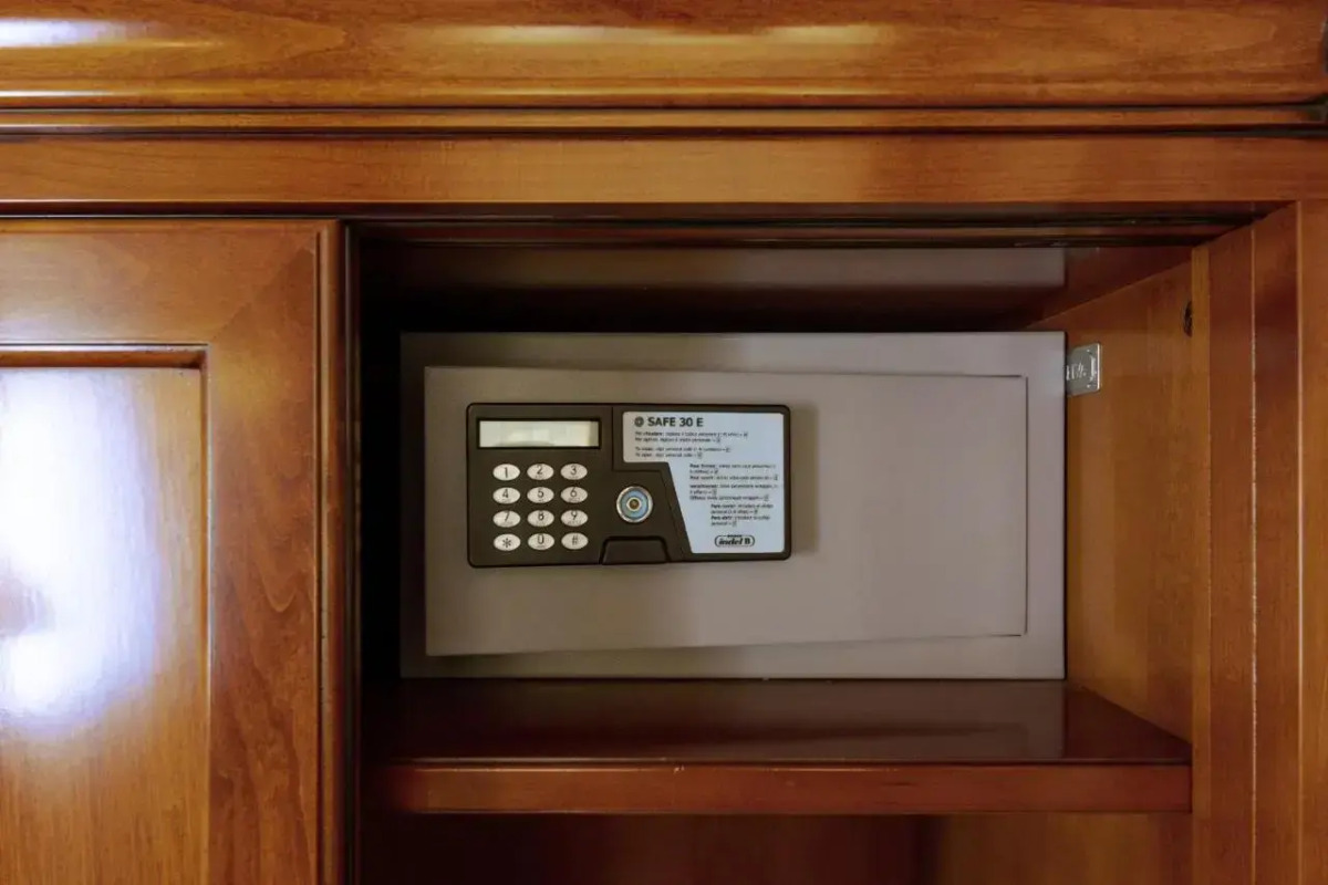 Hotel Venice Resort Airport