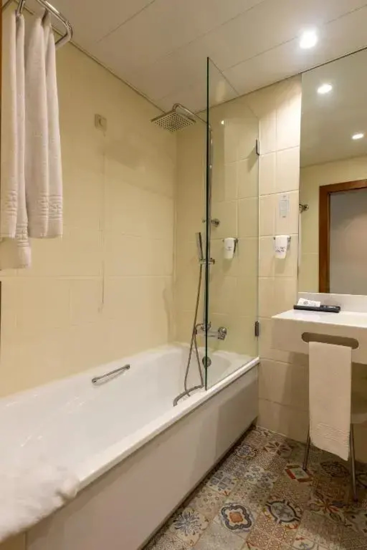 Legendary Porto Hotel